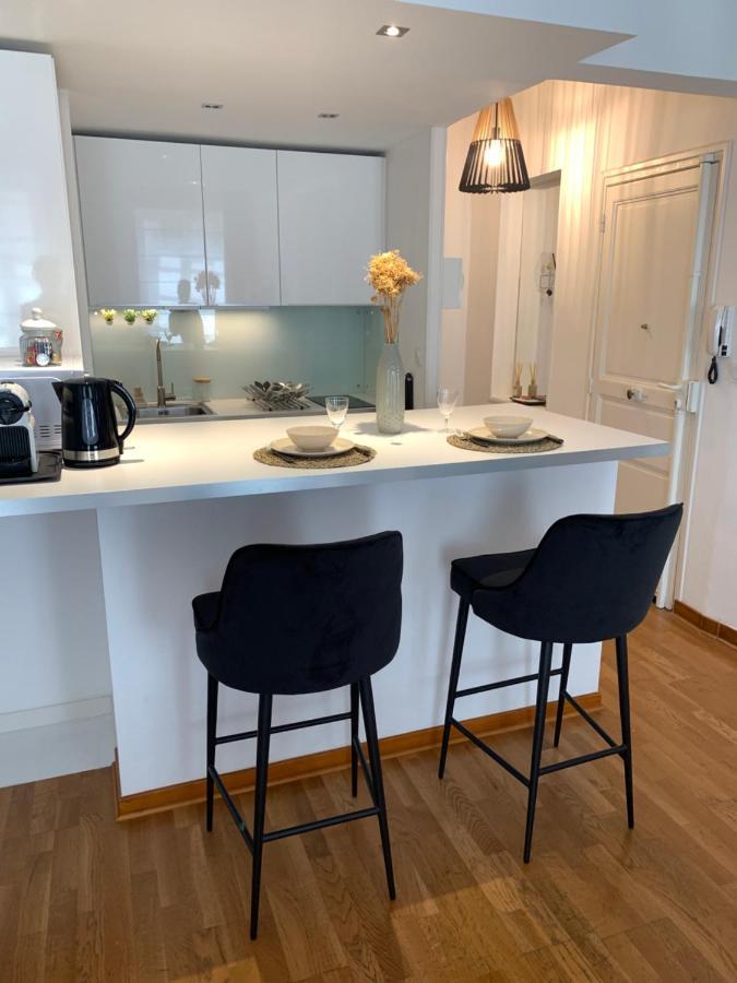 Escale Citadine Au Centre D'Avignon, Climatisation, Appartement De Charme, Spacieux Et Lumineux Exterior foto