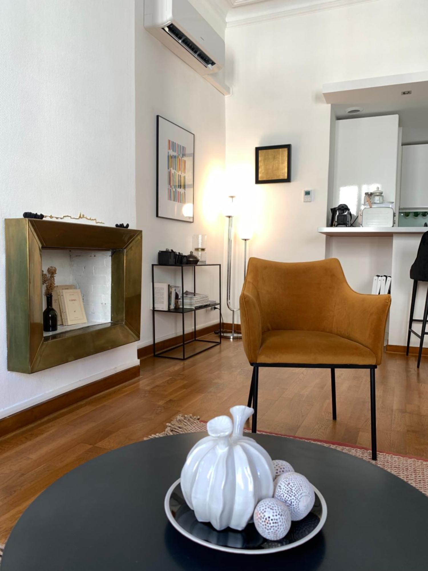 Escale Citadine Au Centre D'Avignon, Climatisation, Appartement De Charme, Spacieux Et Lumineux Exterior foto