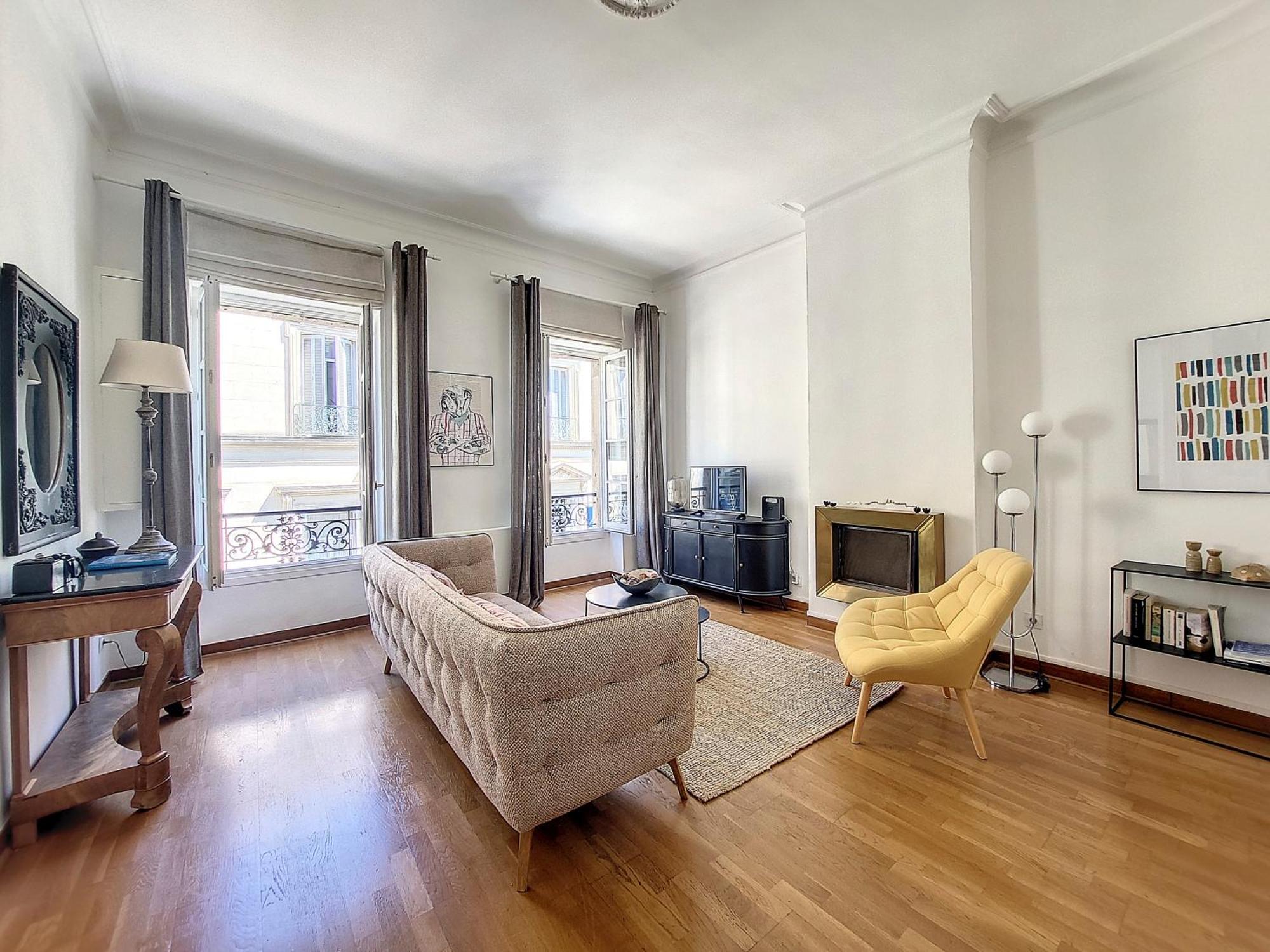 Escale Citadine Au Centre D'Avignon, Climatisation, Appartement De Charme, Spacieux Et Lumineux Exterior foto